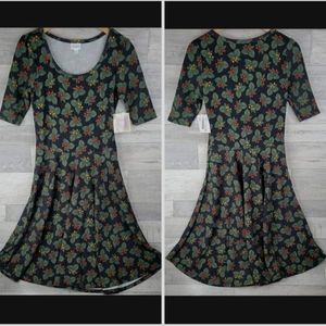 Lularoe Holly Berry Christmas Dress, Nicole, Size Small, NWOT